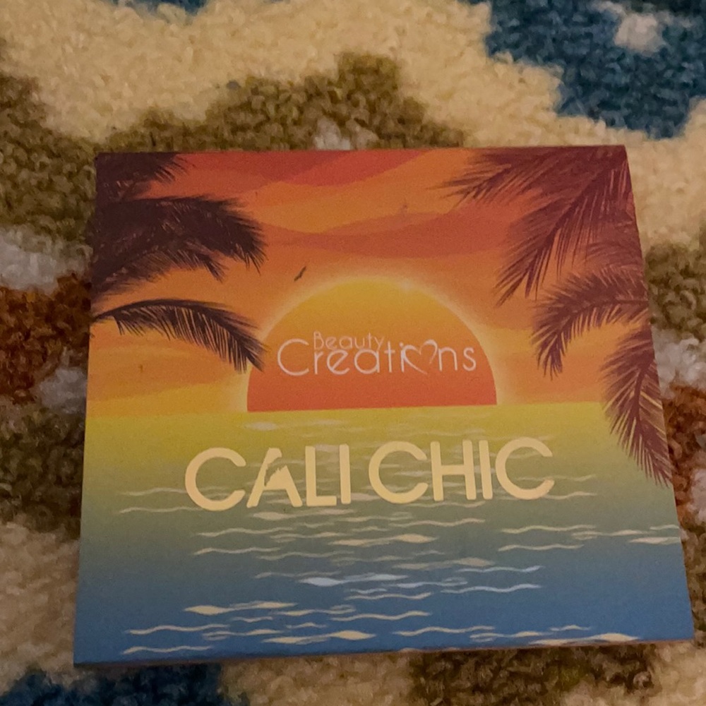 Beauty creations Cali chick palette